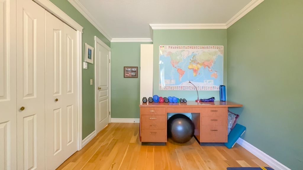 listing image 1106817842229432039