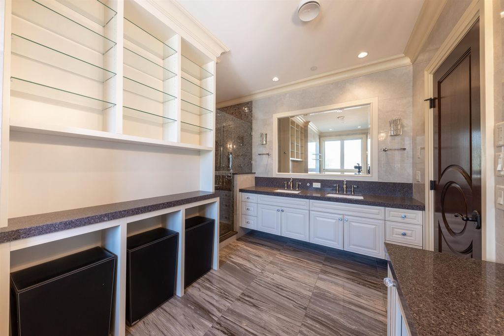 listing image 1109382422936479607