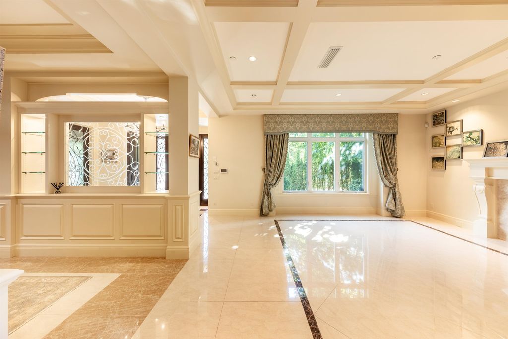 listing image 1106355622633024507