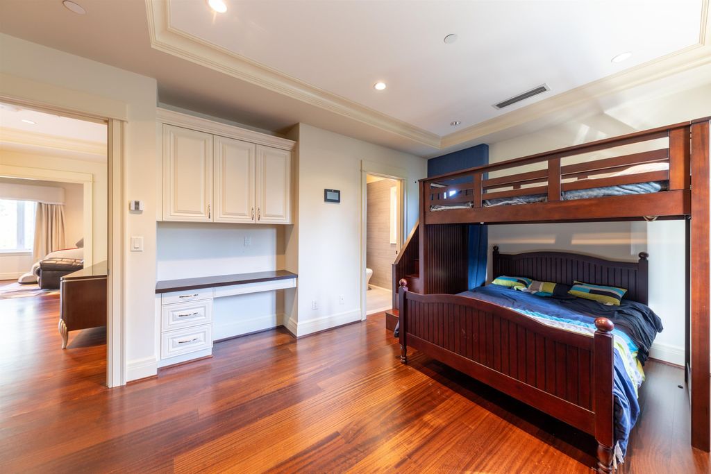 listing image 1105447255569055566