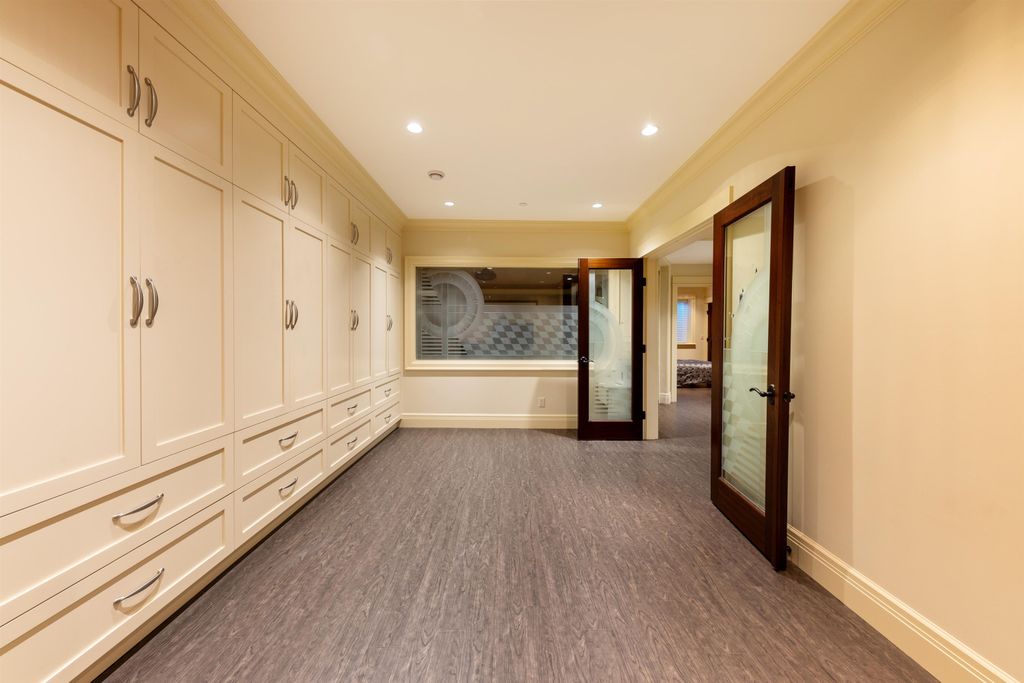 listing image 1103737512089044693