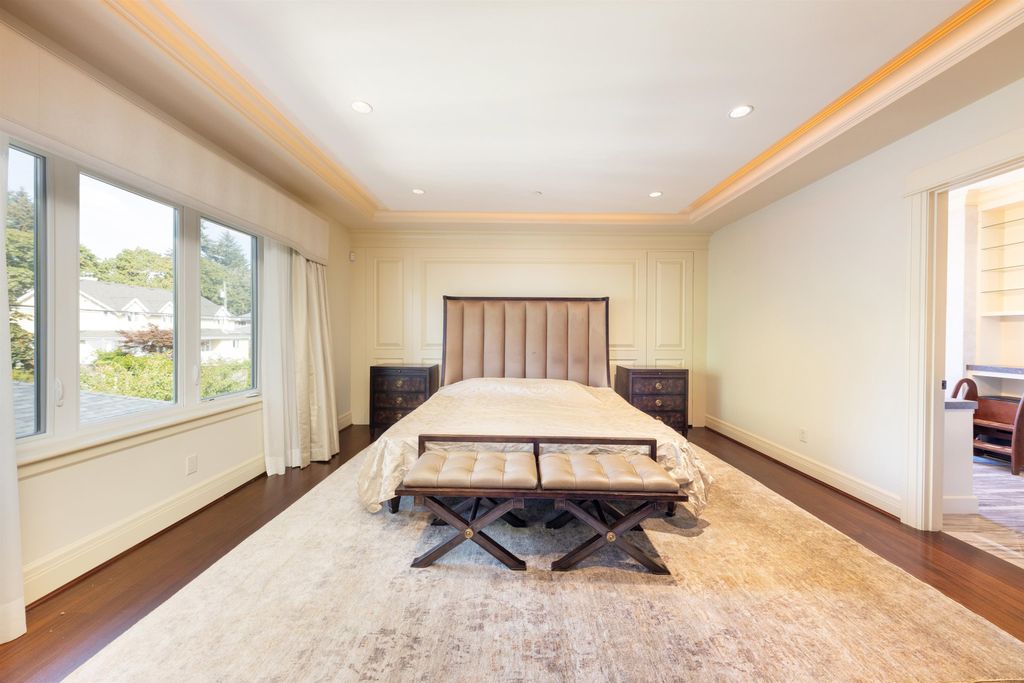 listing image 1105722412841322846