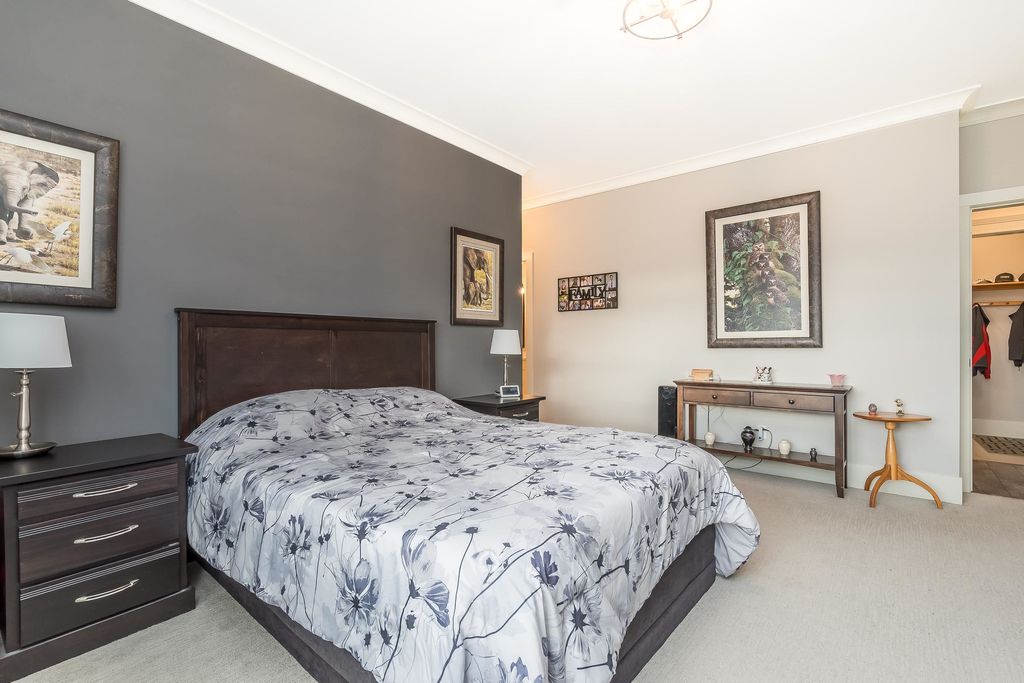 listing image 1107759477818868028
