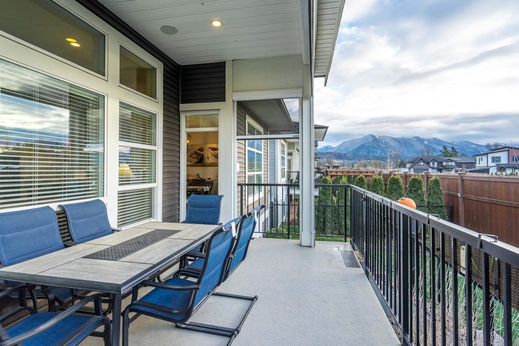 listing image 1100609042469416660