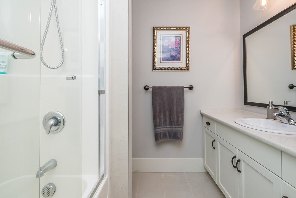 listing image 1108221866808565523