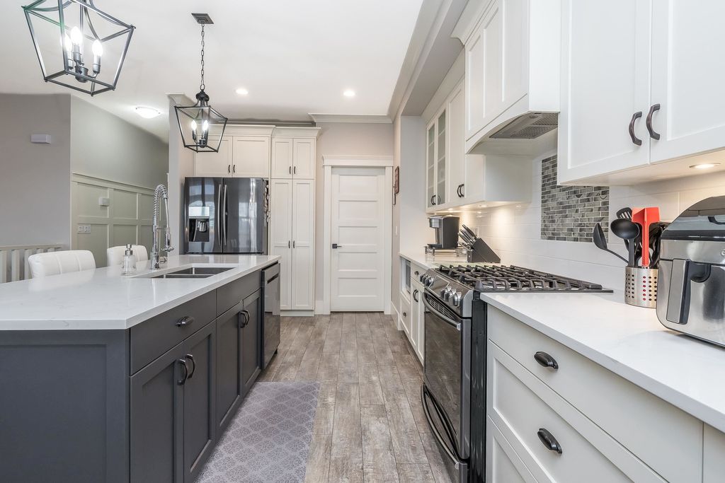listing image 1101367757654336658