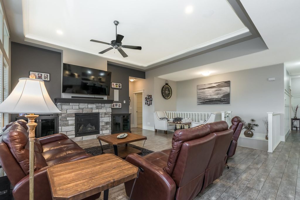 listing image 1107956342698777639