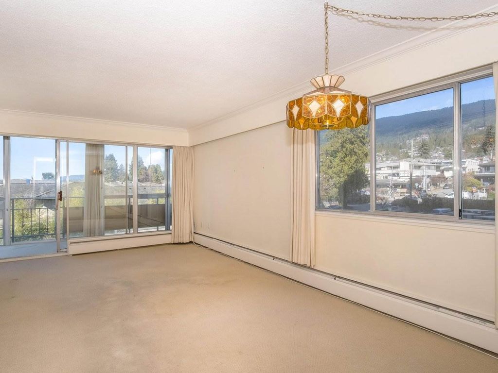 listing image 1101161498142412801