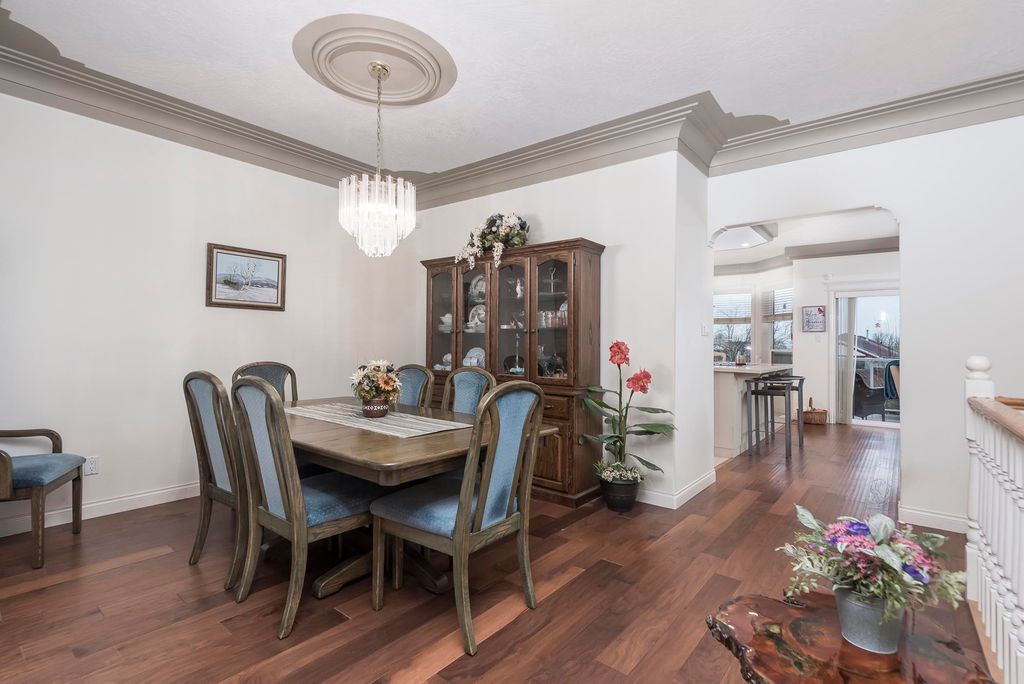 listing image 1100909738959300492