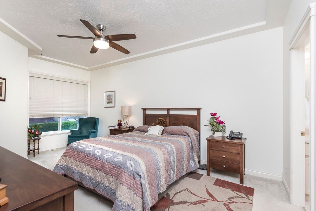 listing image 1107405995206098343