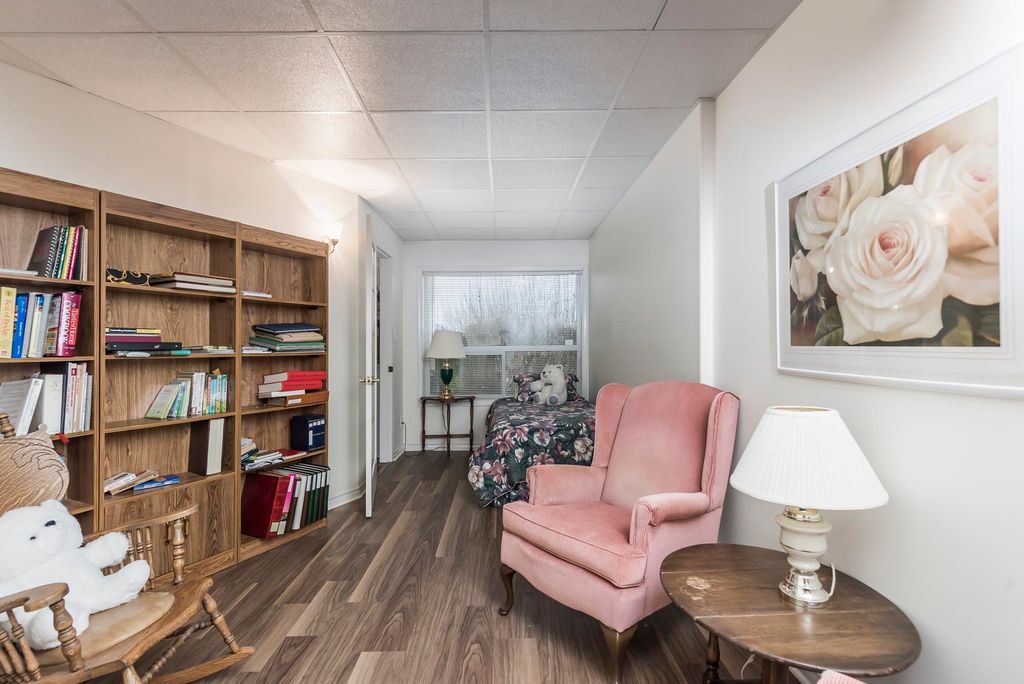 listing image 1107054802917509850