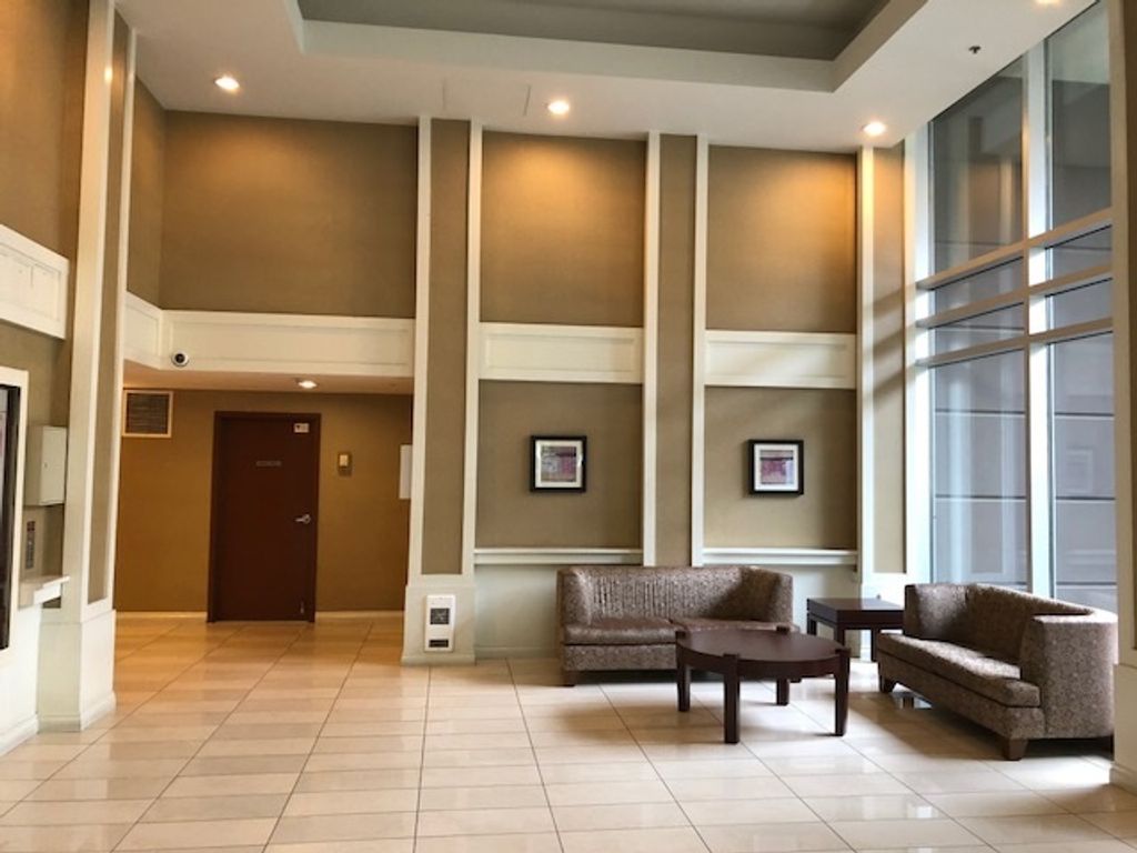listing image 1103013379620445218