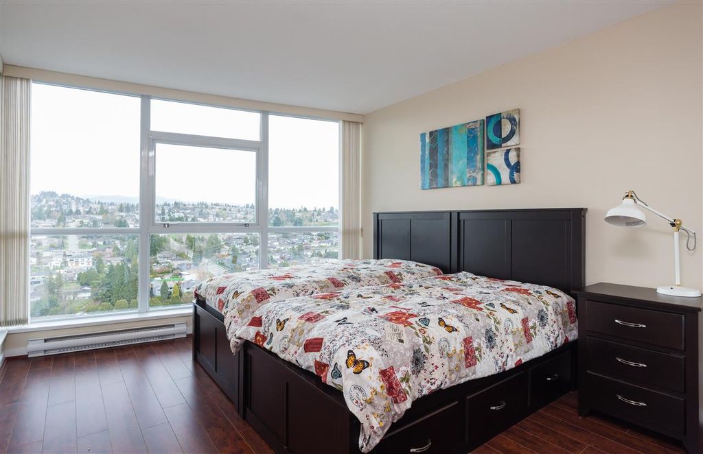 listing image 1107331801247693848