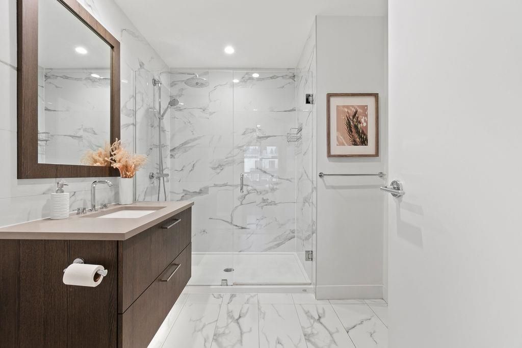 listing image 1103545107764282327