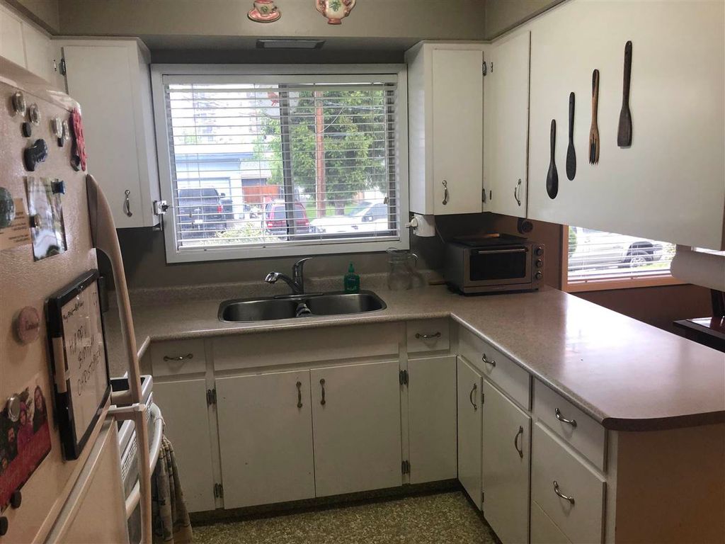 listing image 1104811928769589297