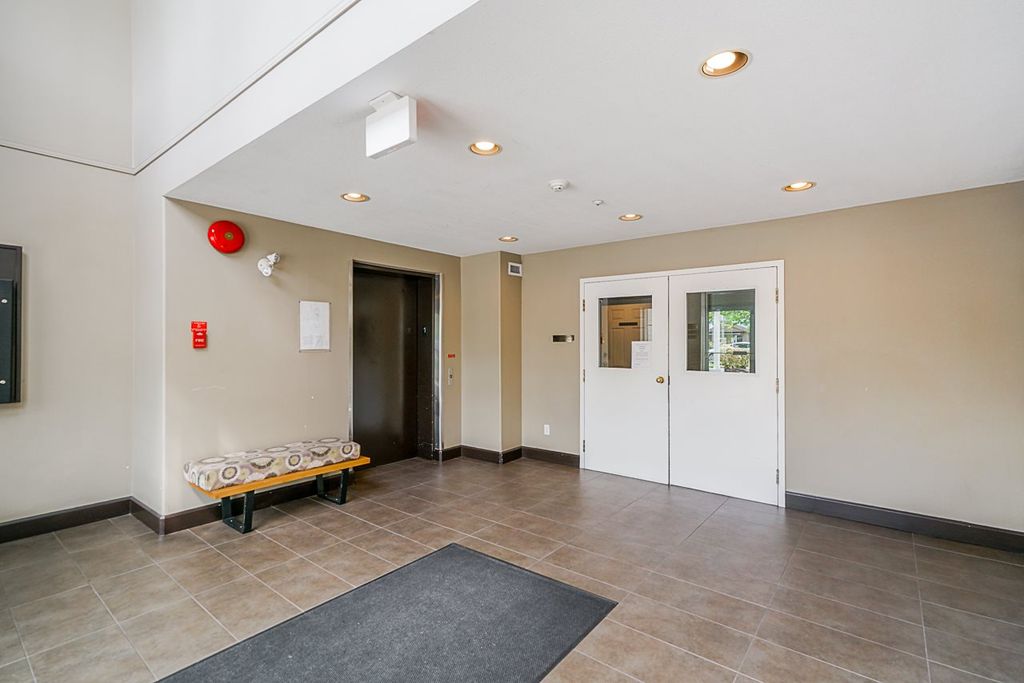 listing image 1105534147844267830