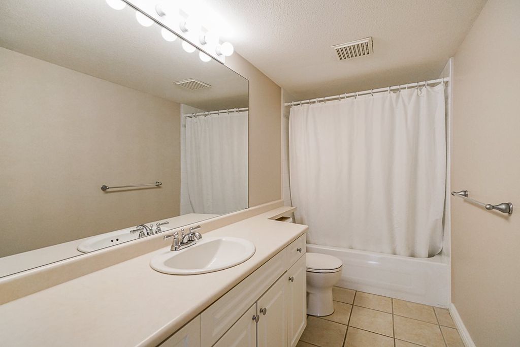 listing image 1101365677985177834