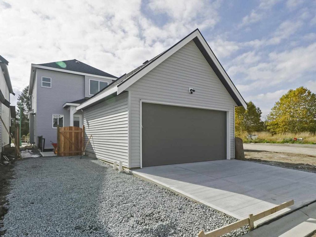 listing image 1109140671247285273