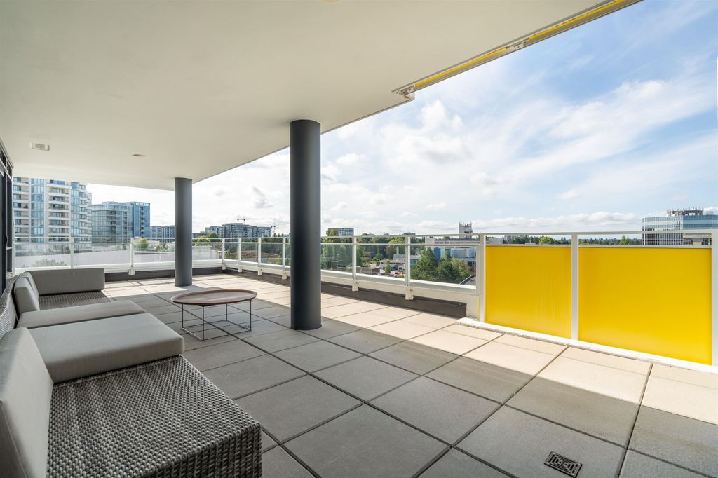 listing image 1100398618750957886
