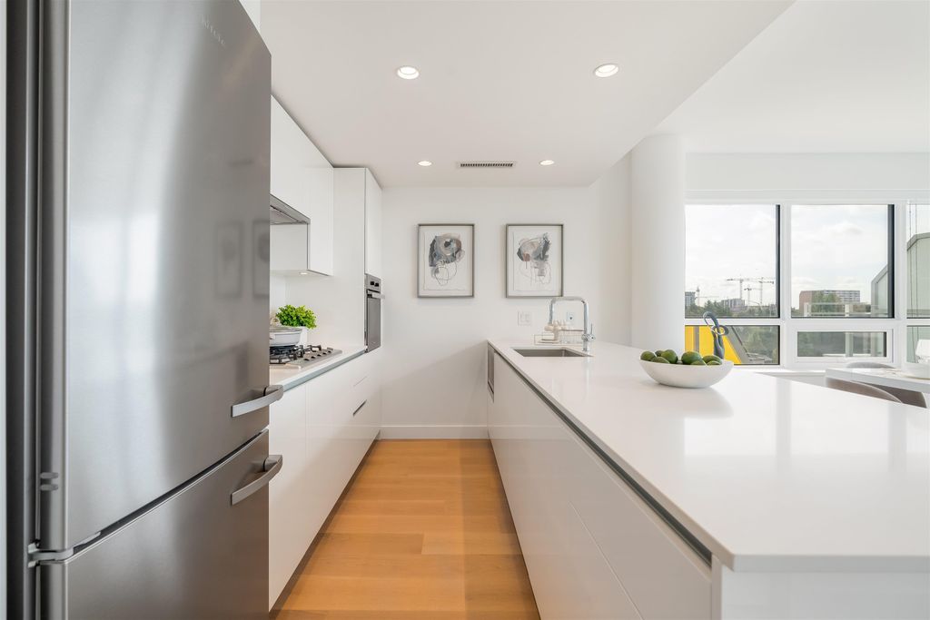 listing image 1105838424418138266