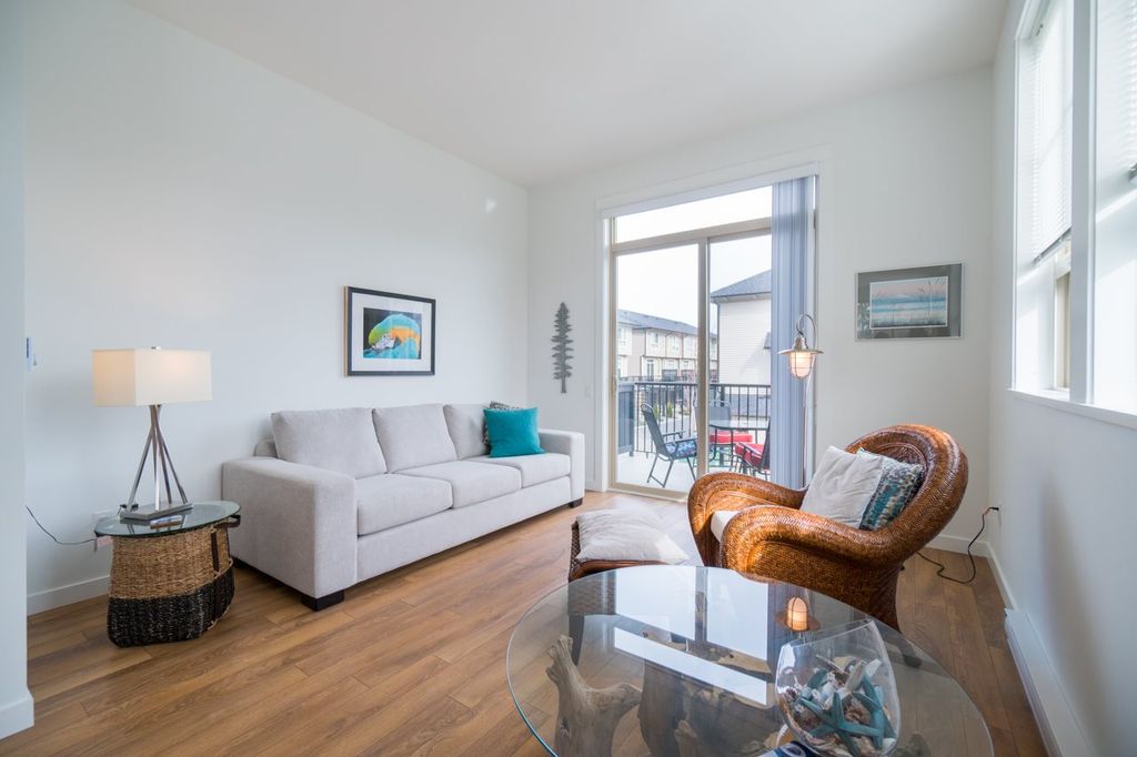 listing image 1105288544285925282