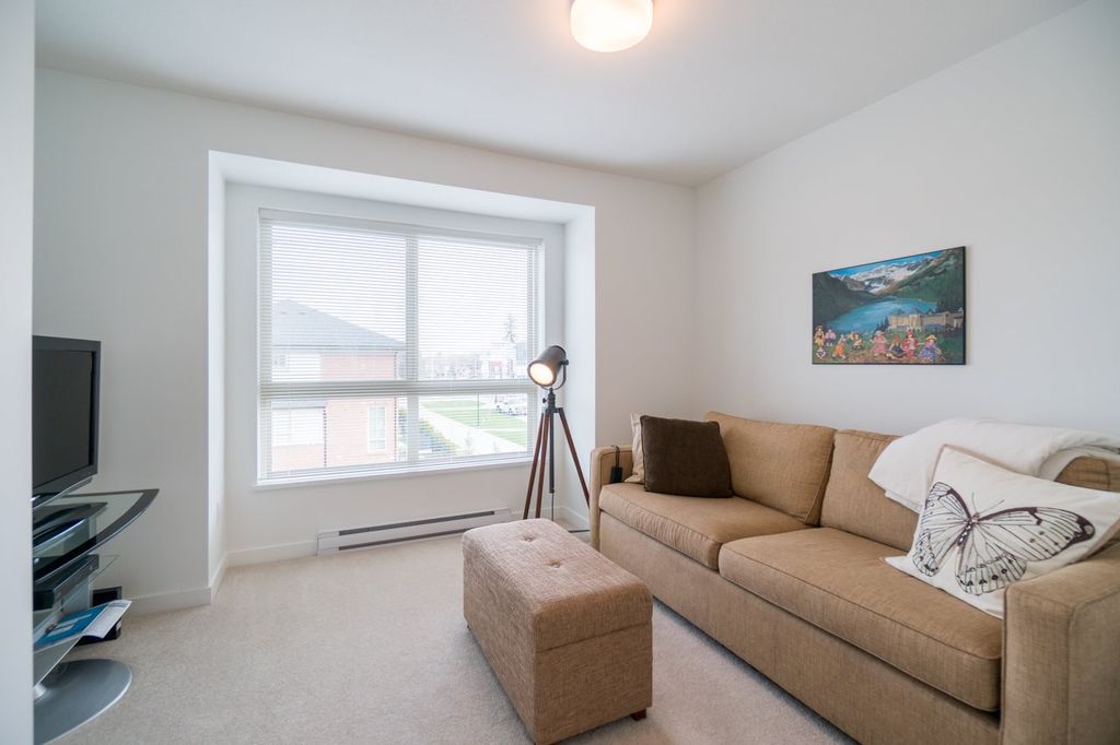 listing image 1106374068397593623
