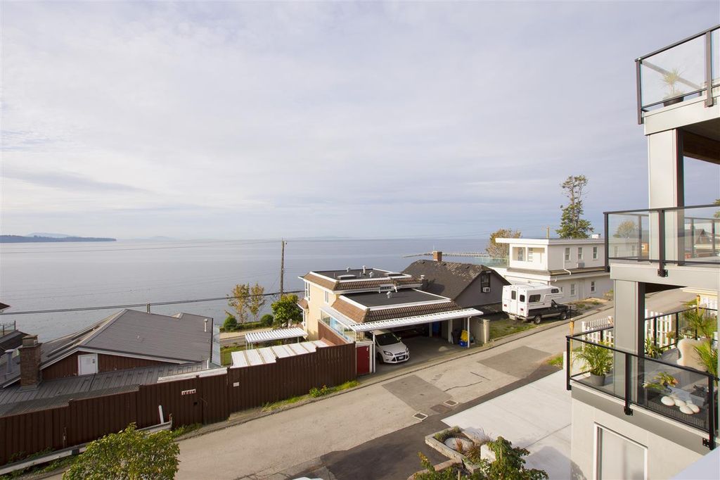 listing image 1104156731416547043