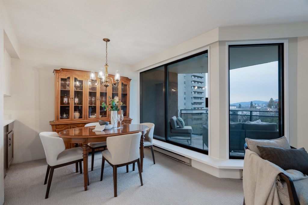 listing image 1107363567818750413
