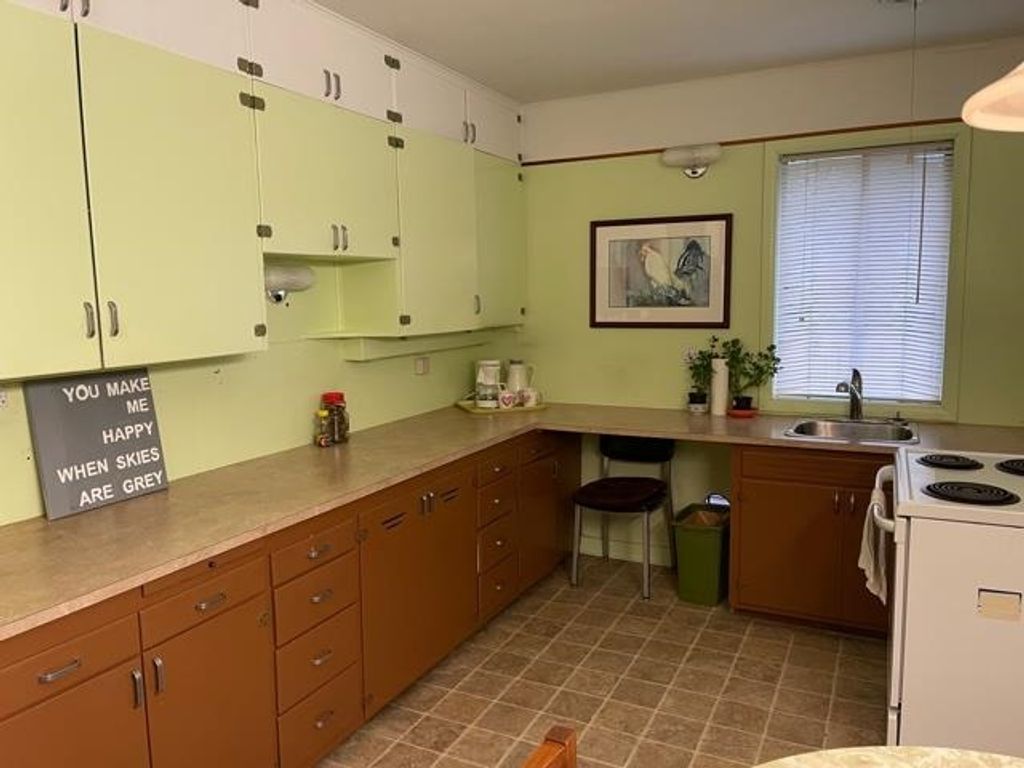 listing image 1108138153109158064