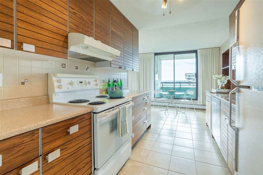 listing image 1103126169664555389