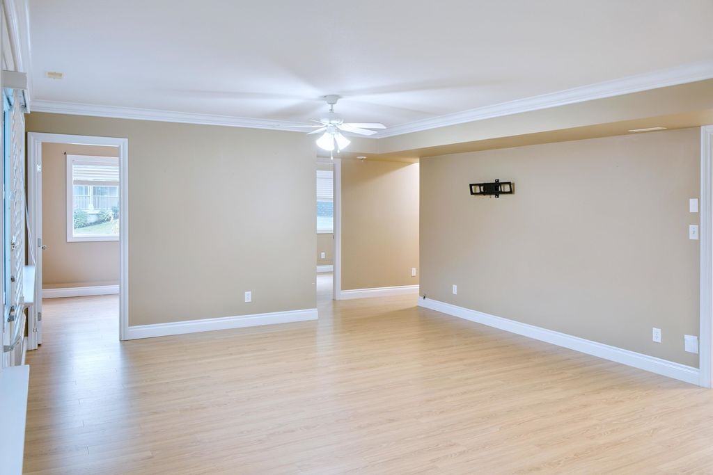 listing image 1107273473002957804
