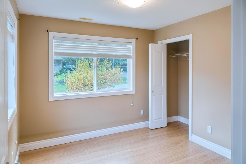 listing image 1103911060834915017