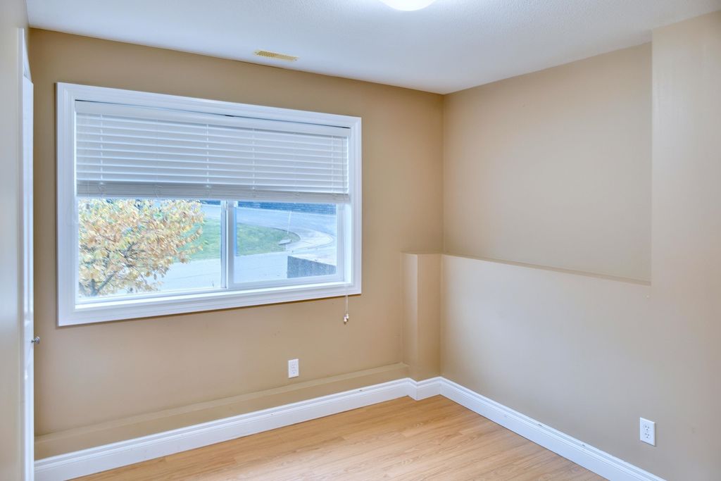listing image 1108828651142977839