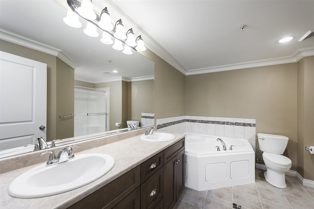 listing image 1108140614505446506