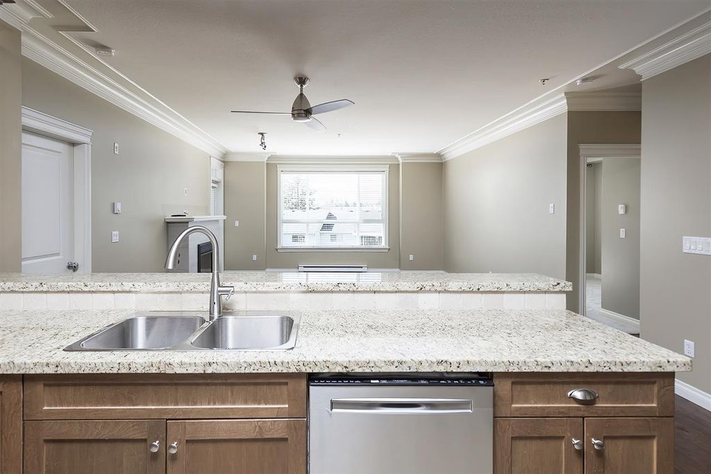 listing image 1104401032822648485
