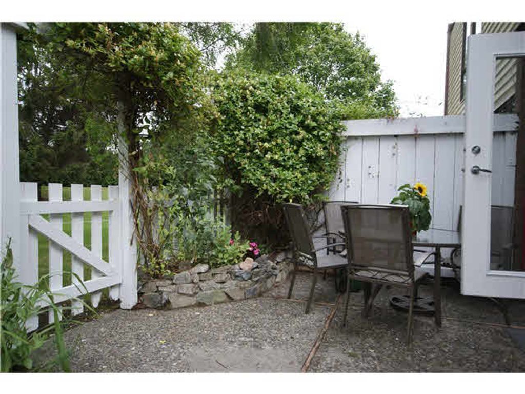 listing image 1100284636282031629