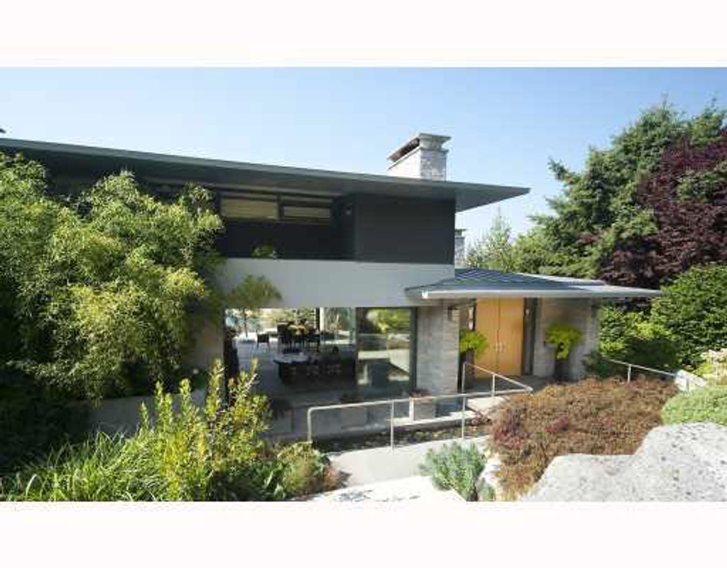 listing image 1102973162455941749