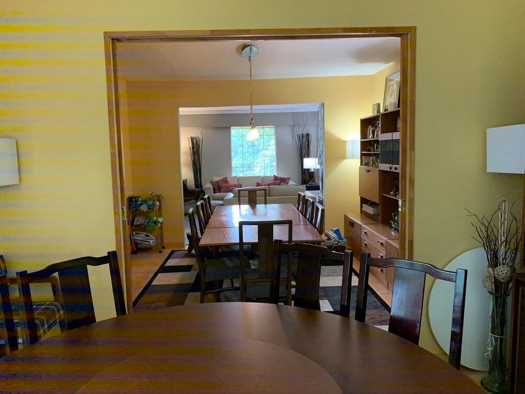 listing image 1101274206828663503