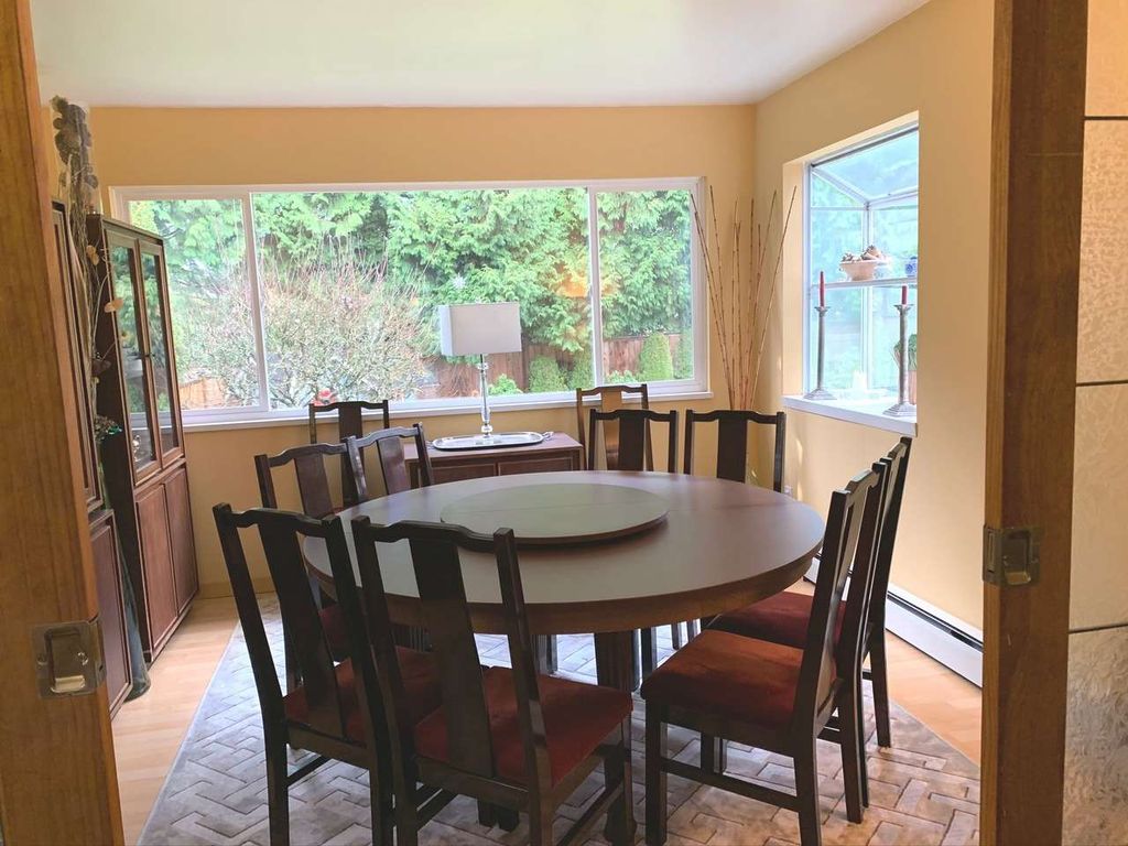 listing image 1102116858906639534