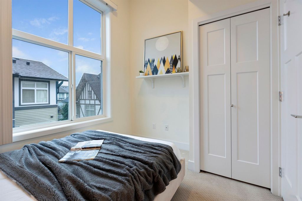 listing image 1103440149423367059