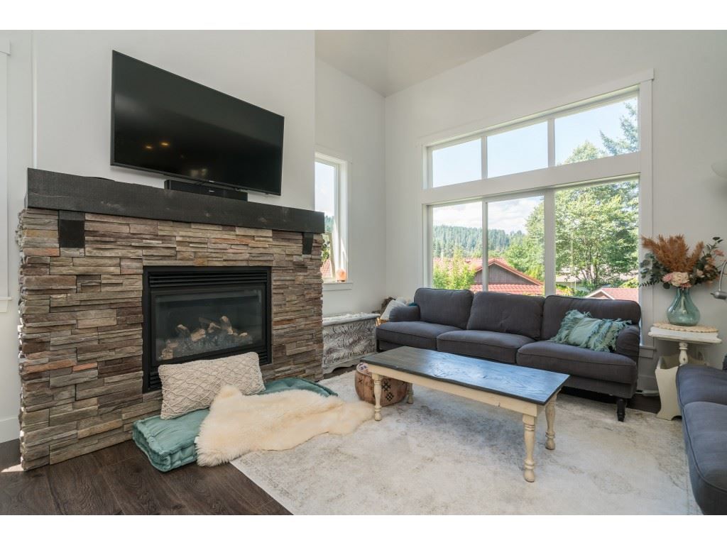 listing image 1101530949065950382
