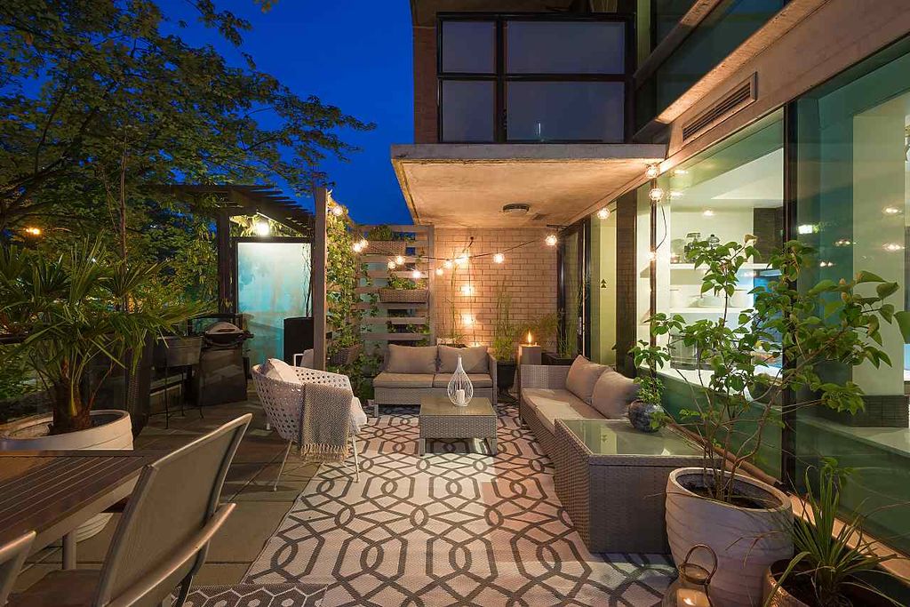 listing image 1100291157594618975