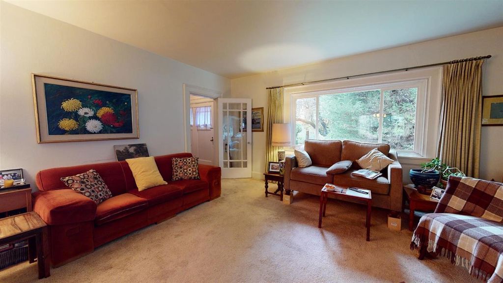 listing image 1108614805014759240