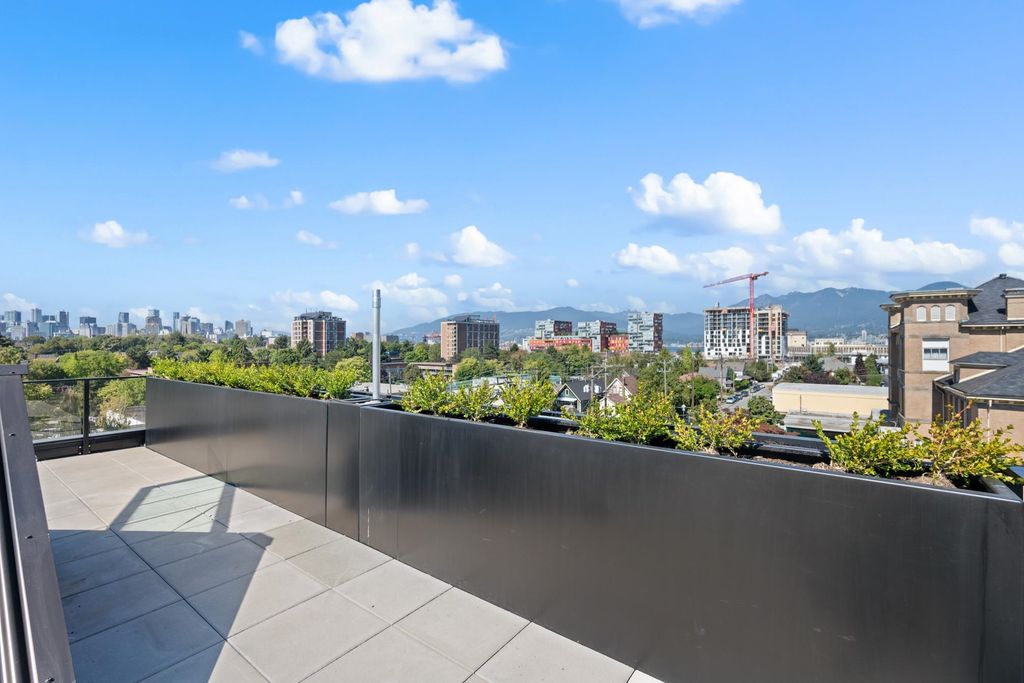 listing image 1108962883085899854