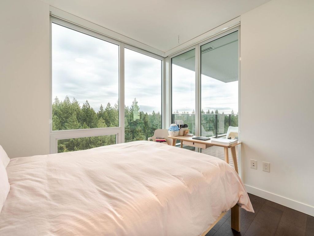 listing image 1101454503917630827