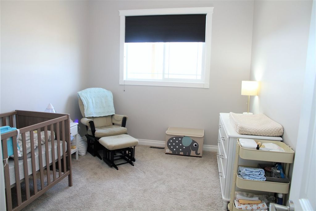 listing image 1103661608272103720