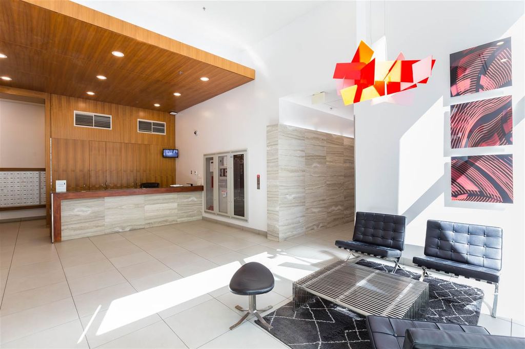 listing image 1106781437159502278