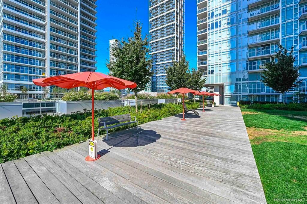 listing image 1103420545206114715