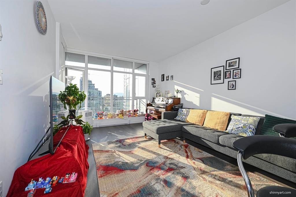 listing image 1104042695729043926