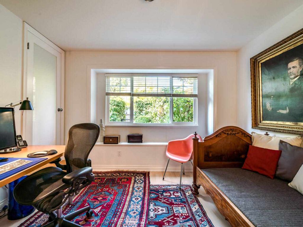 listing image 1101918045161564105